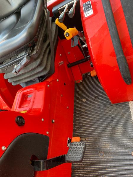 TRATTORE CARRARO  TTR 4400 ore 65 12/2019-210D91D9-C18D-4EAA-B717-6DD56906F354.jpeg