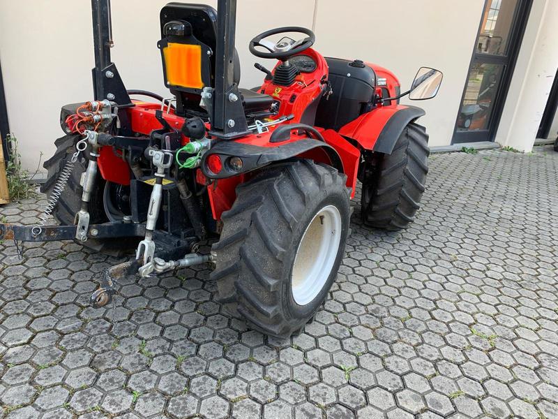 TRATTORE CARRARO  TTR 4400 ore 65 12/2019-978FC1E3-385E-46ED-B35C-1594C7A160B4.jpeg
