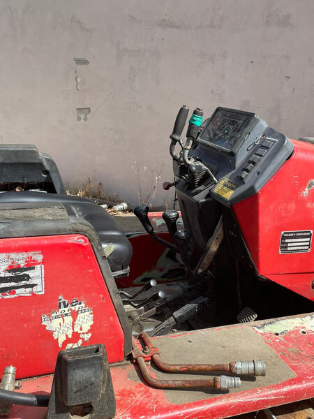 MASSEY FERGUSON 376 CF 1,76 MT 74 CV TRATTORE CINGOLATO MONTAGNA -13.jpg