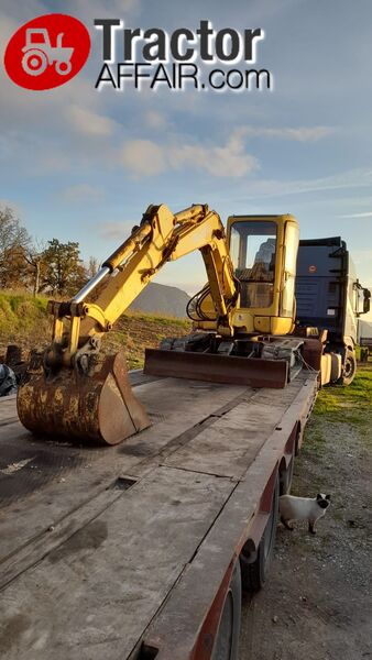 ESCAVATORE KOMATSU PC 45 R CE -1.jpg