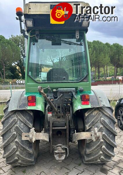TRATTOR FENDT 209 V VIGNETO 4RM 4X4 DT-2423f1ba-f700-4827-8e17-ecd44ea9095a.jpg