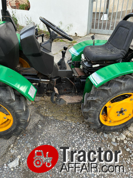 TRATTORE FERRARI VIPAR 30 CV DT CON PIATTO TAGLIAERBA 1,50 MT NUOVO-PHOTO-2025-04-21-17-52-25.jpg